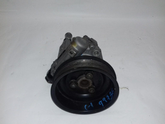 BOMBA SERVODIRECCION VOLKSWAGEN POLO 2001
