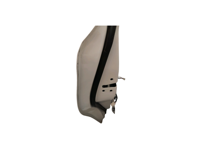 PUERTA TRASERA IZQUIERDA TOYOTA AURIS BLANCA 2014