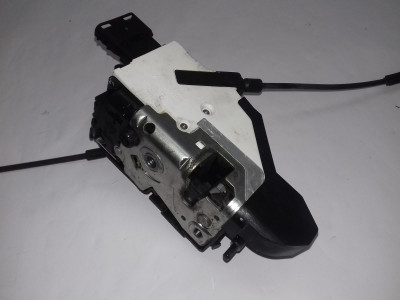CERRADURA PUERTA DELANTERA DERECHA CITROEN C3 PICASSO 2013