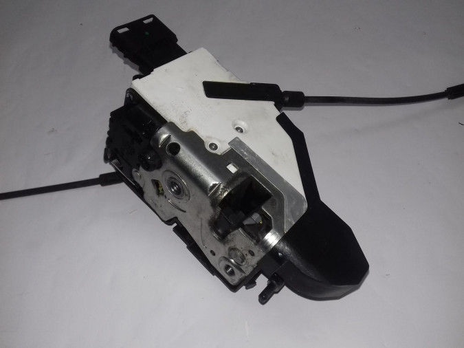 CERRADURA PUERTA DELANTERA DERECHA CITROEN C3 PICASSO 2013