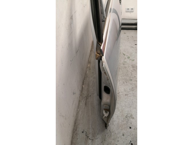 PUERTA DELANTERA IZQUIERDA MERCEDES C 220 CDI 2009