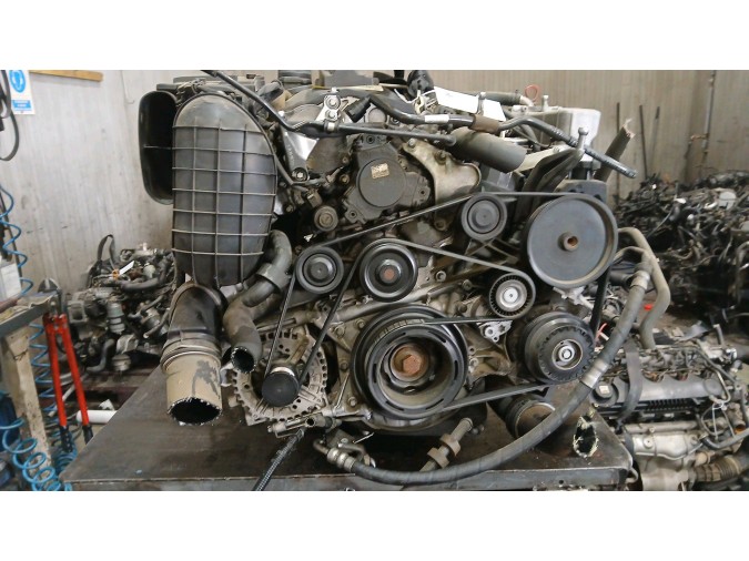MOTOR CON ACCESORIOS Y CAJA DE CAMBIOS MERCEDES C 220 CDI 2009