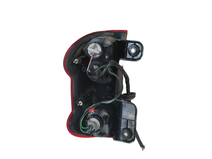 PILOTO TRASERO IZQUIERDO NISSAN NV200 2015