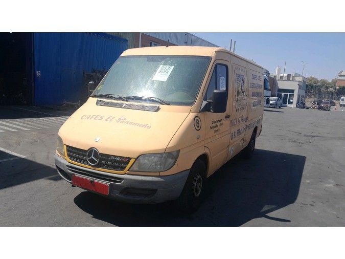 CERRADURA PUERTA TRASERA DERECHA MERCEDES SPRINTER 208 CDI 2006
