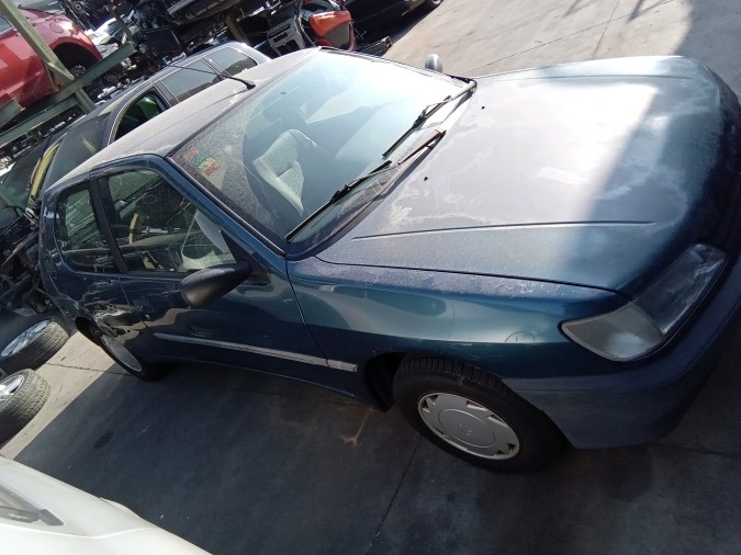 PANEL FRONTAL SO PEUGEOT 306 1994