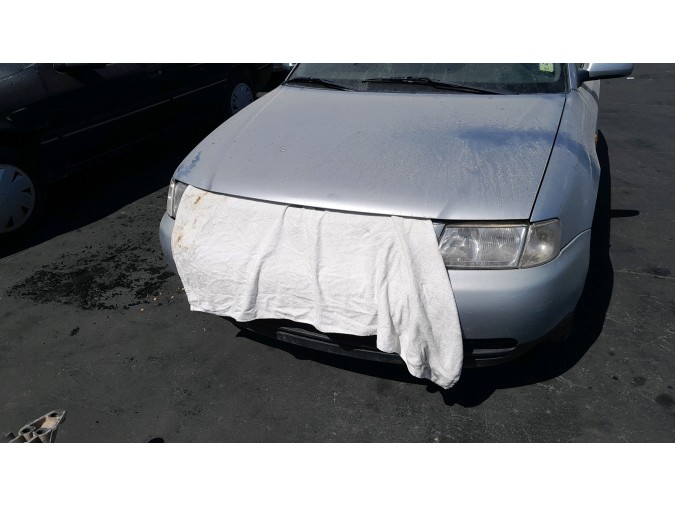 Cerradura guantera AUDI A3 1997