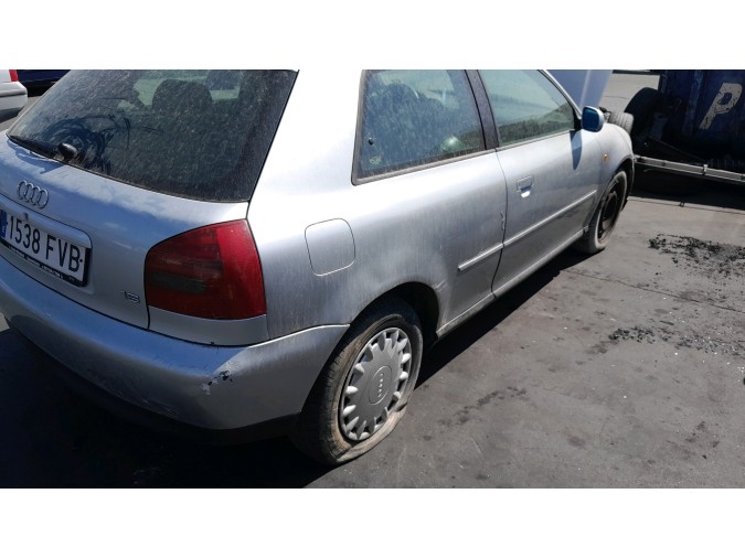 MANDO ELEVALUNAS DELANTERO DERECHO AUDI A3 1997