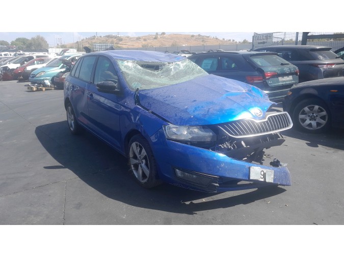 ELEVALUNAS TRASERO DERECHO SKODA RAPID 2016