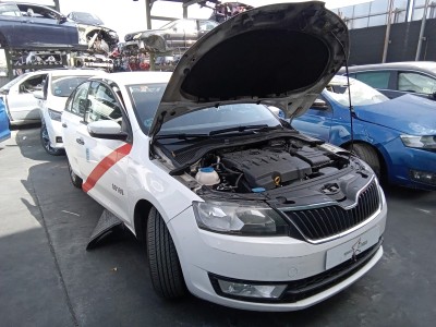 CENTRALITA MOTOR UCE SKODA RAPID 2015