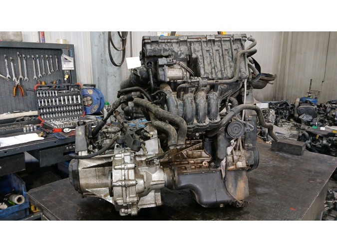 MOTOR CON ACCESORIOS Y CAJA DE CAMBIOS VOLKSWAGEN POLO 2007