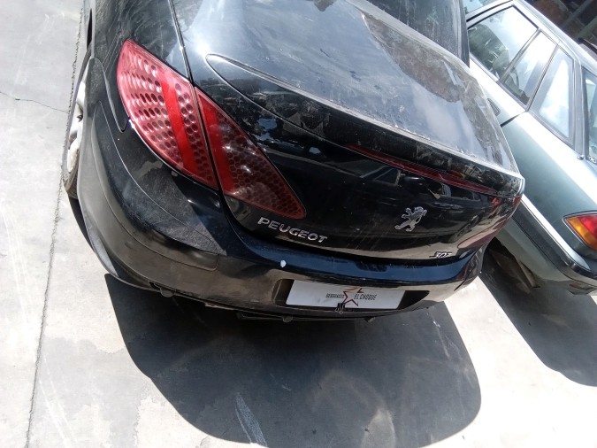 Cerradura capota PEUGEOT 307 2006
