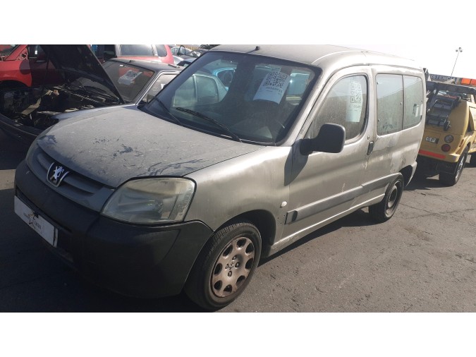 Autorradio PEUGEOT PARTNER 2003