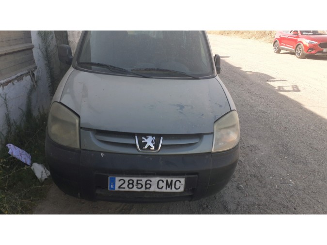 Autorradio PEUGEOT PARTNER 2003