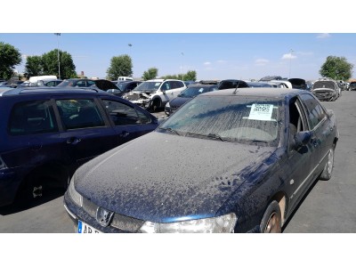 FARO ANTINIEBLA IZQUIERDO PEUGEOT 406 2000