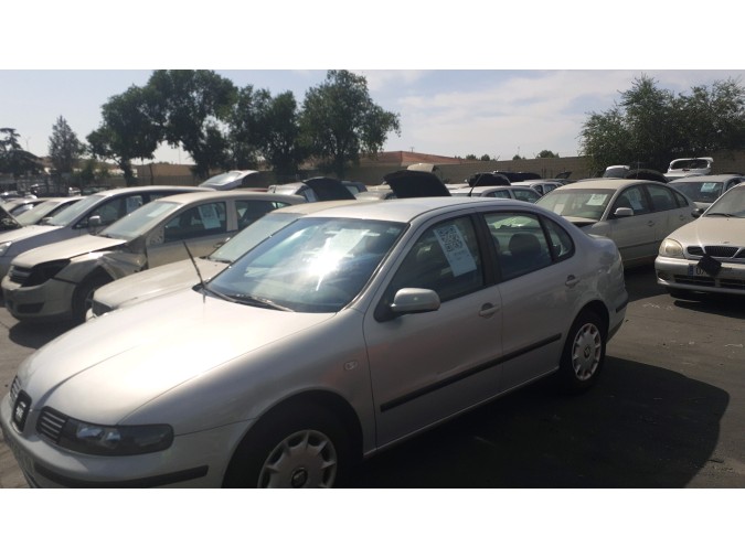 ELEVALUNAS TRASERO DERECHO SEAT TOLEDO 1999