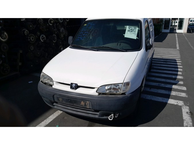 FARO DELANTERO DERECHO PEUGEOT PARTNER 2000