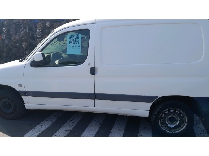 FARO DELANTERO DERECHO PEUGEOT PARTNER 2000