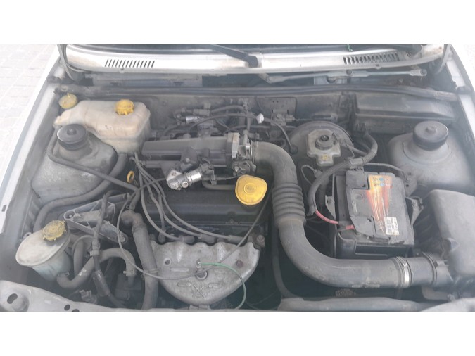 Radiador motor FORD FIESTA 2000