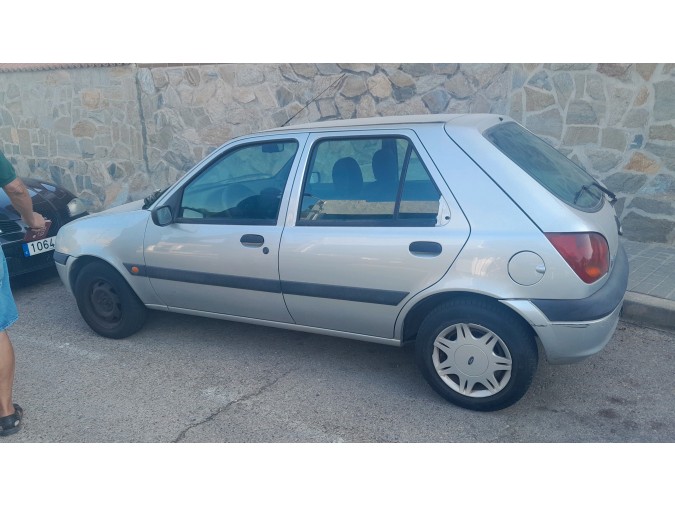 CERRADURA PUERTA TRASERA IZQUIERDA FORD FIESTA 2000