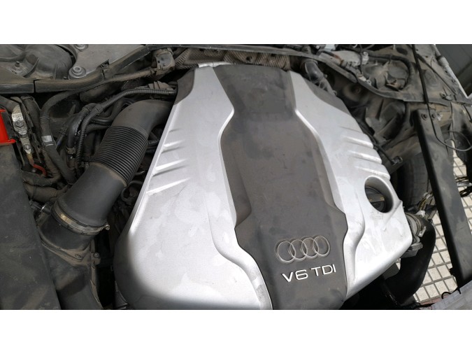 Eje transmisión AUDI A8 2016