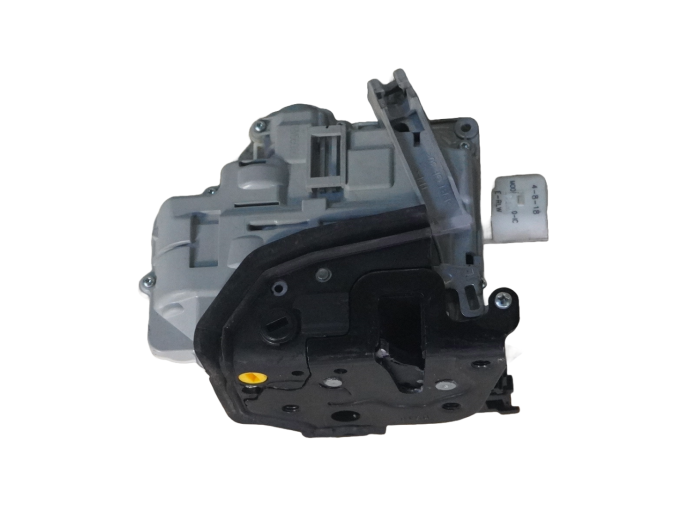 CERRADURA PUERTA TRASERA IZQUIERDA AUDI A4 2008