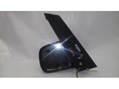 Retrovisor Izquierdo TOYOTA PREVIA NEGRO 2002