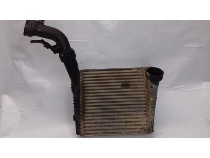Intercooler VOLKSWAGEN TOUAREG 2006