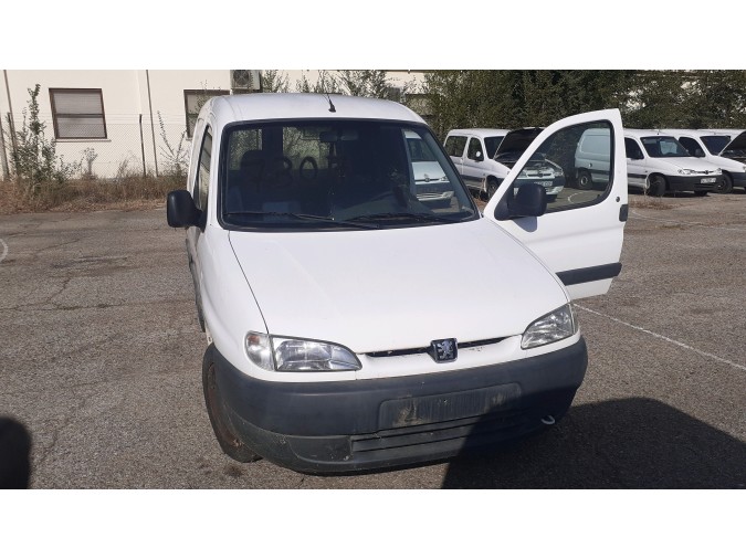 Autorradio PEUGEOT PARTNER 2002
