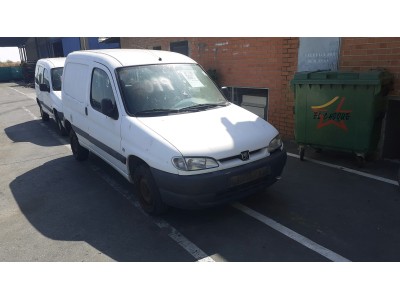 Autorradio PEUGEOT PART FG. 190 1.9D 2001