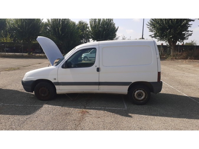 Autorradio PEUGEOT PART FG. 190 1.9D 2001