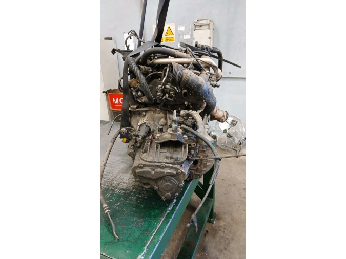 MOTOR CON ACCESORIOS Y CAJA DE CAMBIOS PEUGEOT 807 2006