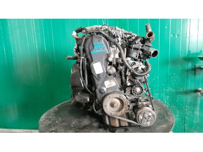 MOTOR CON ACCESORIOS Y CAJA DE CAMBIOS VOLVO S40