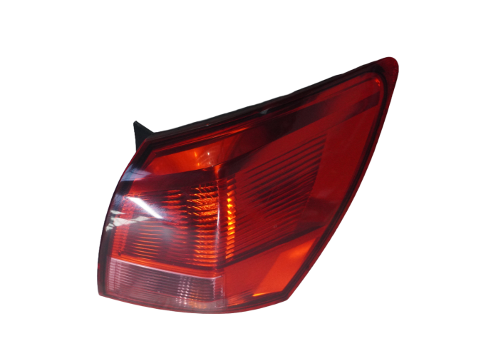 PILOTO TRASERO DERECHO NISSAN QASHQAI 2008