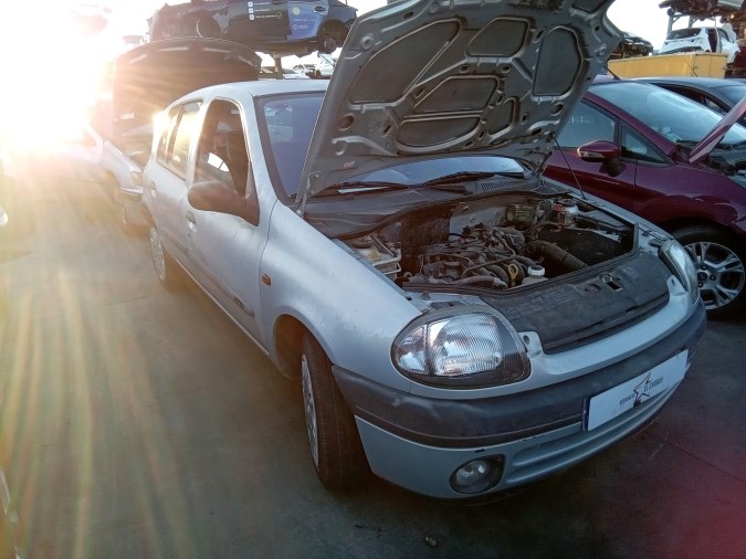 PANEL FRONTAL SO RENAULT CLIO 2000