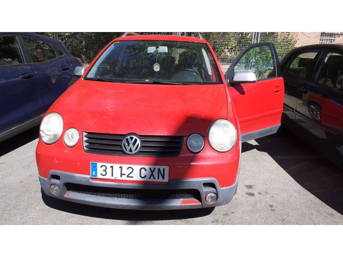 PILOTO MATRÍCULA IZQUIERDO VOLKSWAGEN POLO 2004