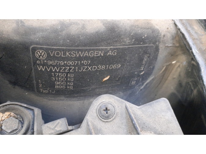 Intercooler VOLKSWAGEN GOLF 2002