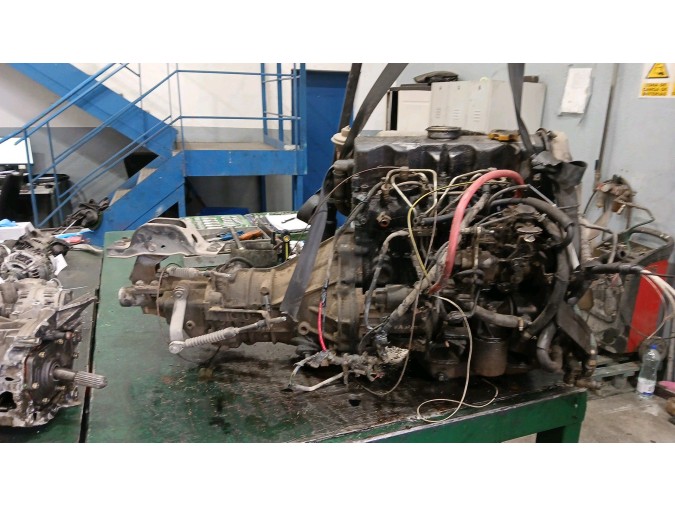 MOTOR ARRANQUE NISSAN VANETTE 1999