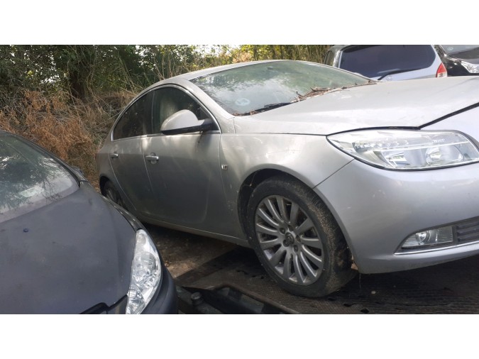 REJILLA VENTILACIÓN IZQUIERDA OPEL INSIGNIA 2012