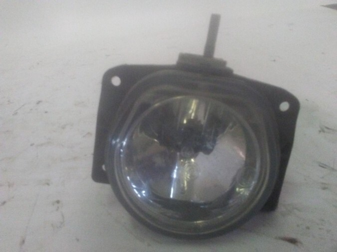 FARO ANTINIEBLA DELANTERO IZQUIERDO FIAT LINEA 2007