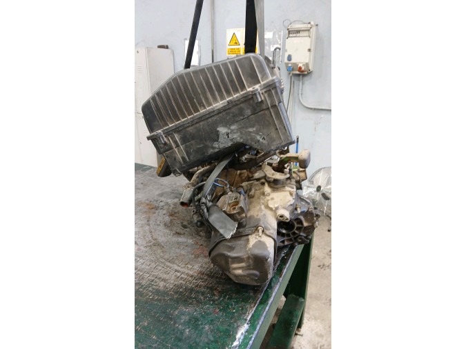 Motor CITROEN C3 2003