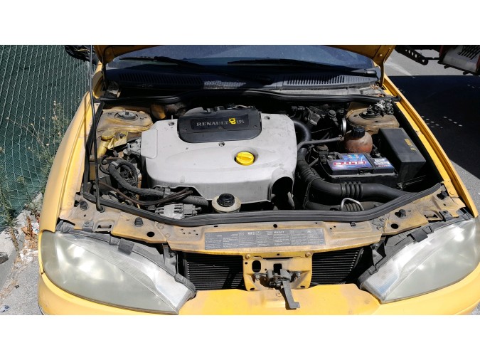 Intercooler RENAULT MÉGANE 2002