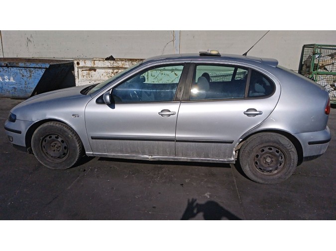 ELEVALUNAS TRASERO DERECHO SEAT LEON 2000