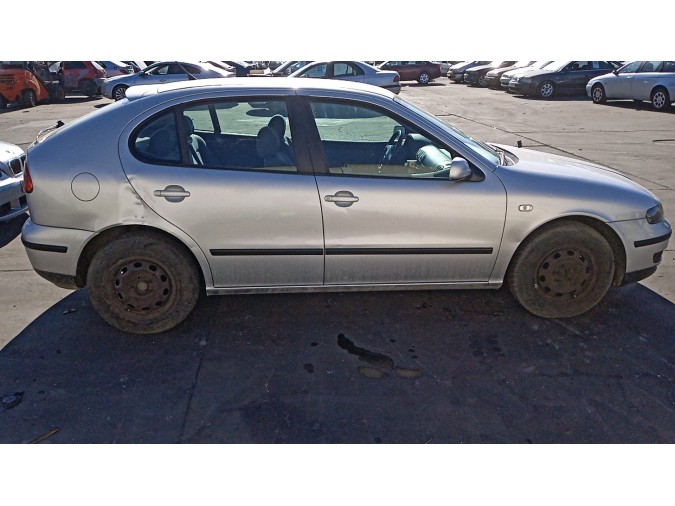 ELEVALUNAS TRASERO DERECHO SEAT LEON 2000