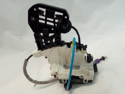 CERRADURA PUERTA DELANTERA IZQUIERDA MERCEDES CLASE B 2013