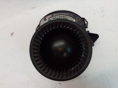 MOTOR DEL CALENTADOR SO MERCEDES CLASE B 2013