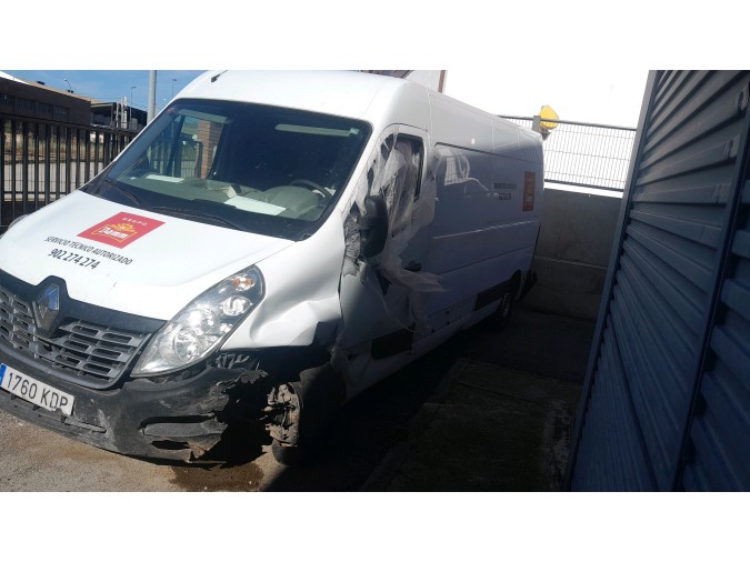 REFUERZO PARAGOLPES TRASERO RENAULT MASTER 2017