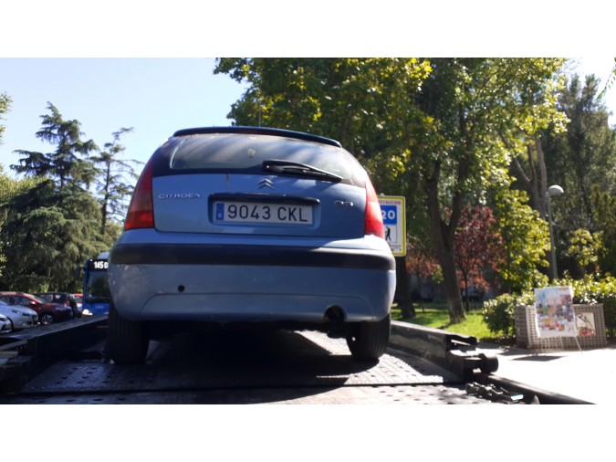 PUERTA DELANTERA IZQUIERDA CITROEN C3 2003