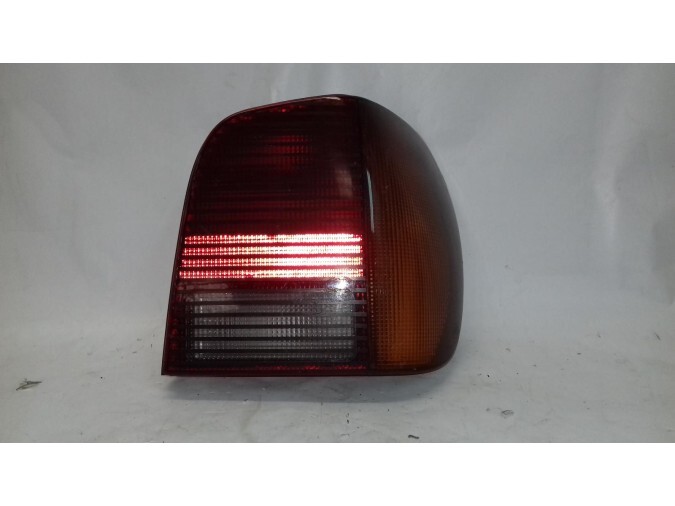 PILOTO TRASERO DERECHO VOLKSWAGEN POLO 1998