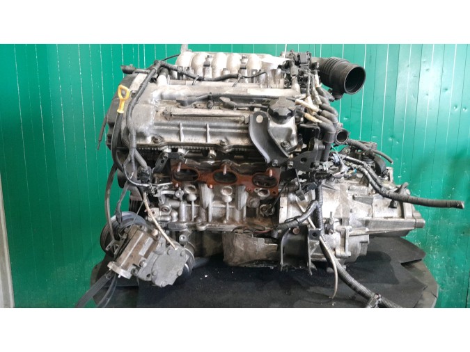 MOTOR CON ACCESORIOS Y CAJA DE CAMBIOS HYUNDAI COUPÉ 2004