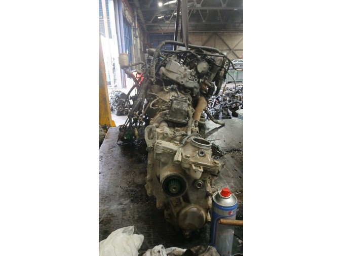 MOTOR CON ACCESORIOS Y CAJA DE CAMBIOS SUZUKI VITARA 2002